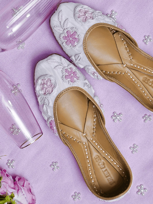 Juliet (Jutti) - yoursjulietrose.com