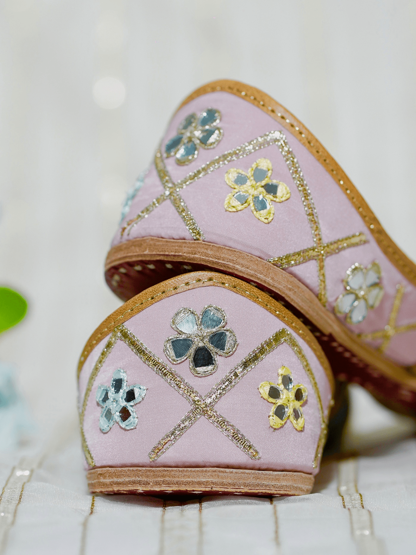 Fari (Jutti) - yoursjulietrose.com