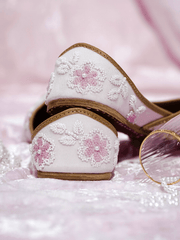 Juliet (Jutti) - yoursjulietrose.com