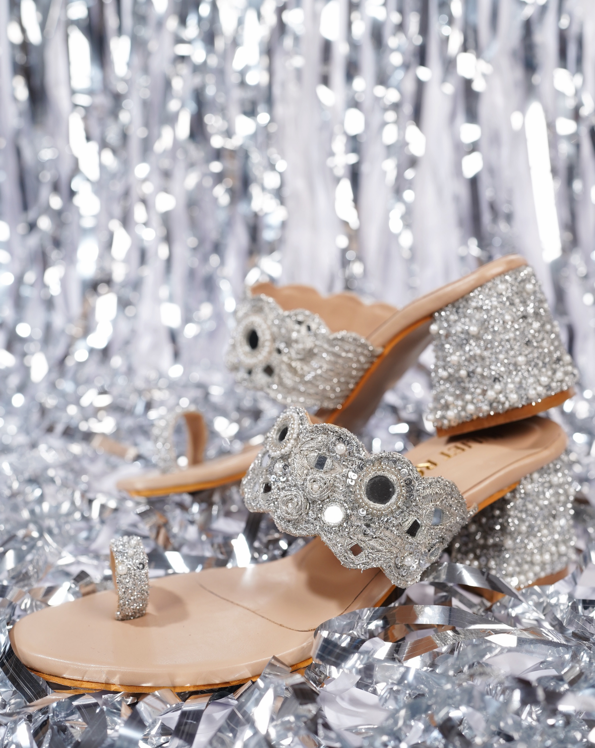 CHAANDNI KOLHAPURI (Heels)
