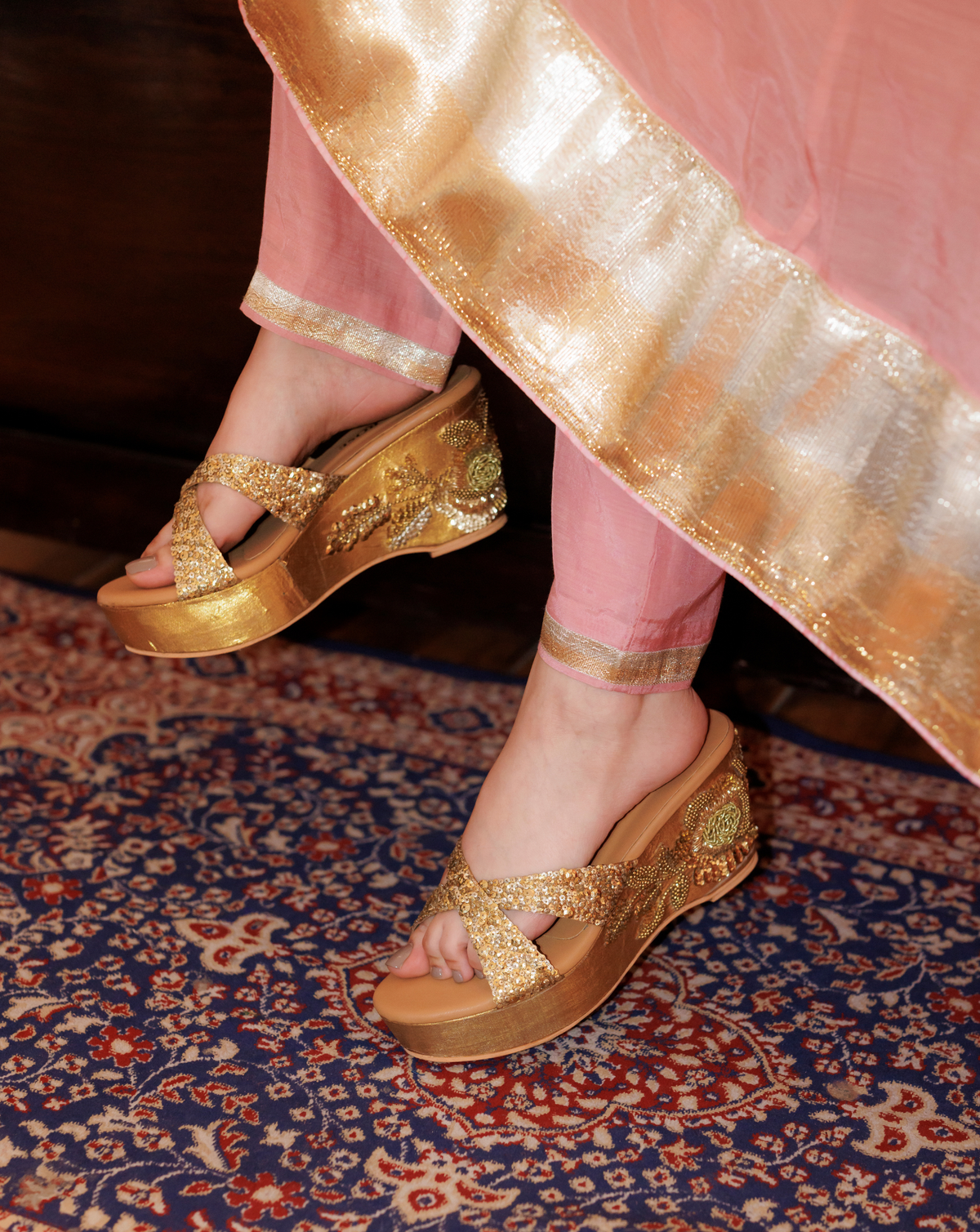GULAB (Heel)